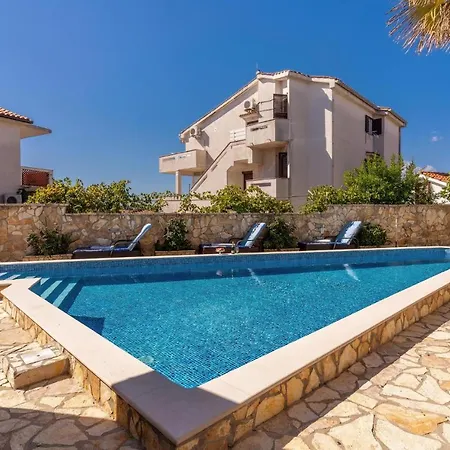 Cozy In Krk With Wifi *