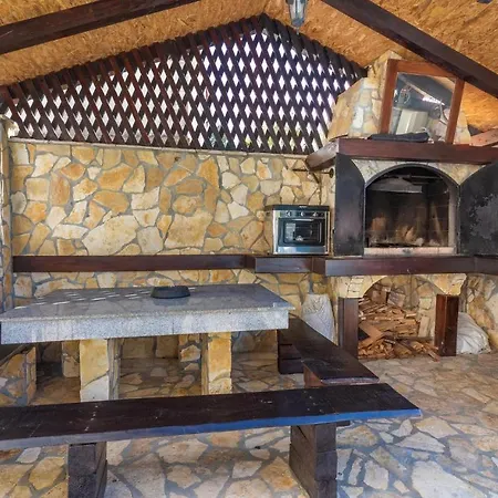 Apartman Cozy In Krk With Wifi