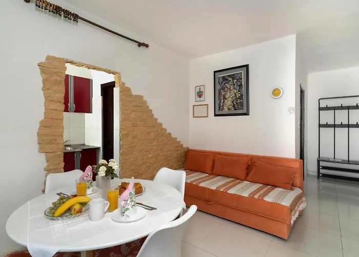 Cozy In Krk With Wifi Apartment *