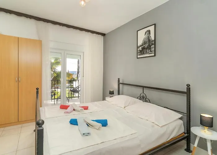Apartment Cozy In Krk With Wifi